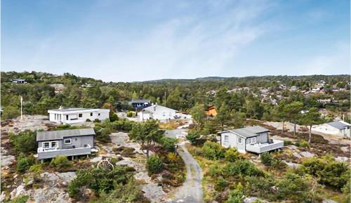 Two-Bedroom Holiday Home