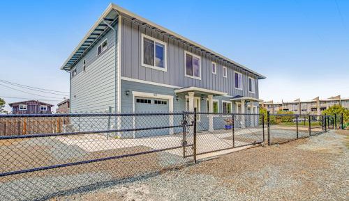 Four bedroom holiday home 