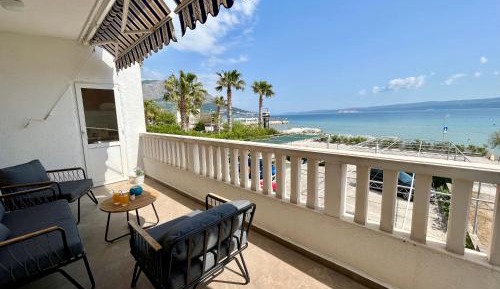 Apartment with Sea View