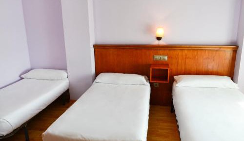Twin Room with Extra Bed
