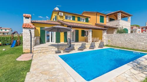 Villa with Private Pool