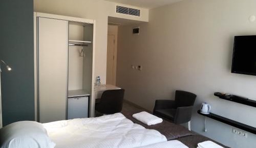 Large Single Room