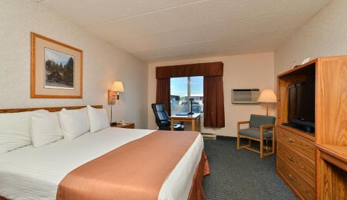 Queen Room - Non-Smoking