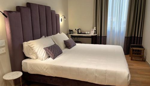 Superior Double or Twin Room with City View