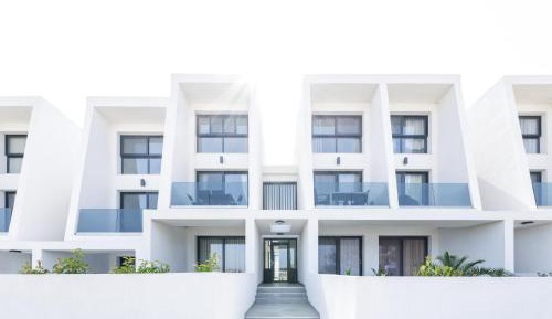 Three-Bedroom Townhouse