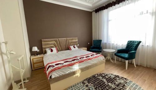 Large Double Room
