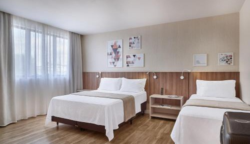 Luxury Triple Room