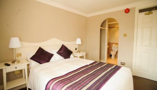 Deluxe Double Room with Shower
