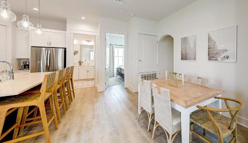 Four bedroom holiday home 