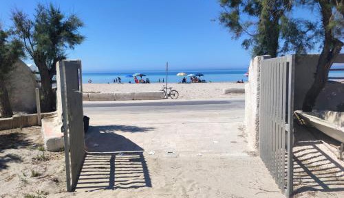 Villa - Beach Front