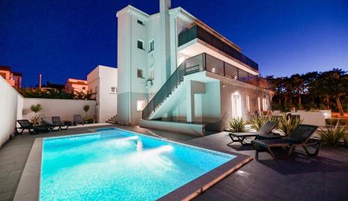 Apartment with Sea View