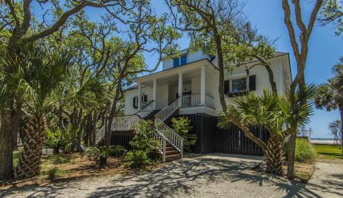 Four-Bedroom Vacation Home