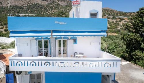Studio Apartment with Sea View