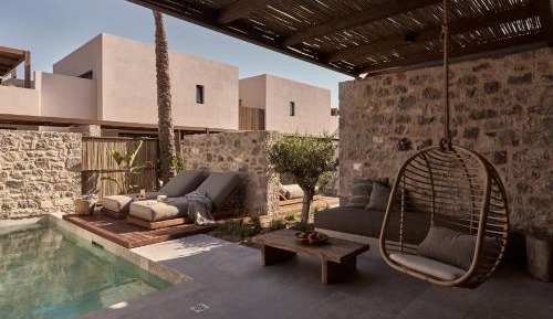 Suite with Private Pool