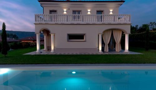Maisonette