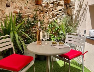 Apartment with Terrace