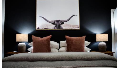 Comfort King Room