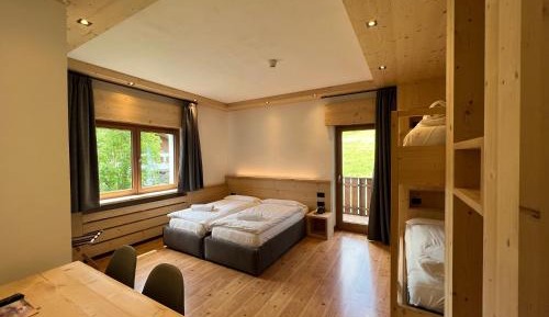 Quadruple Room with Balcony