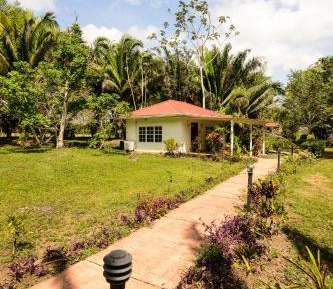Deluxe Bungalow with Garden View