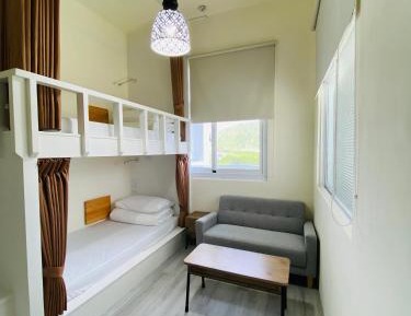 Twin Room with Private External Bathroom