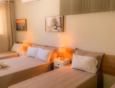 Deluxe Family Suite