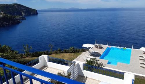 Quadruple Room with Sea View