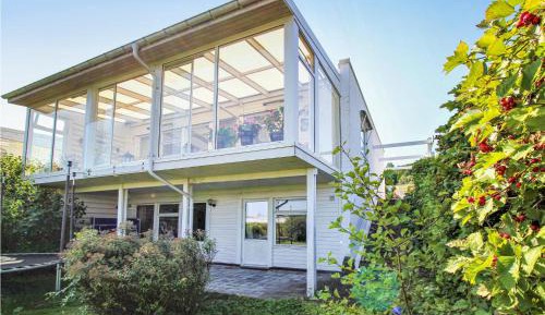 Two-Bedroom Holiday Home