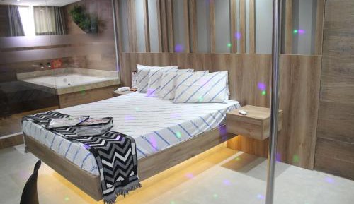 Suite with Spa Bath