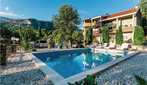 Four-Bedroom Apartment