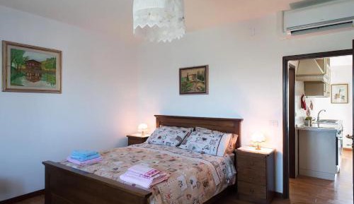 Apartment with Balcony