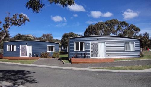 Deluxe Two-Bedroom Cabin