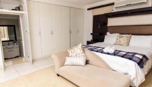 Executive Queen Room