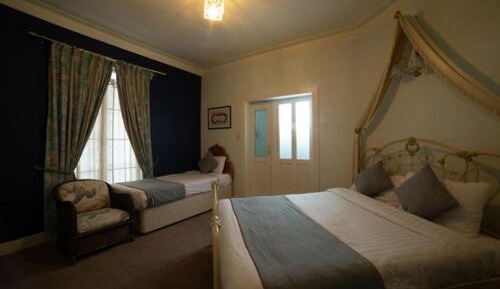 Family Room with Shower