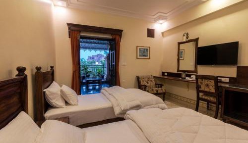 Deluxe Double or Twin Room with Balcony