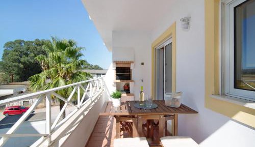 Superior One-Bedroom Apartment with Balcony
