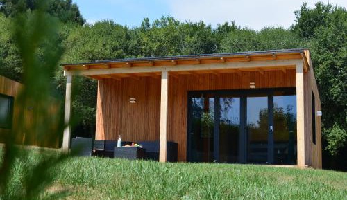 Cottage with Garden View