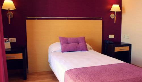 Small Single Room