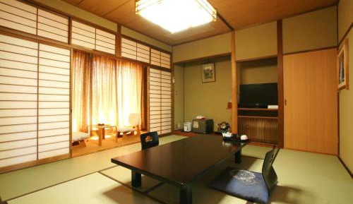 Japanese-Style Room