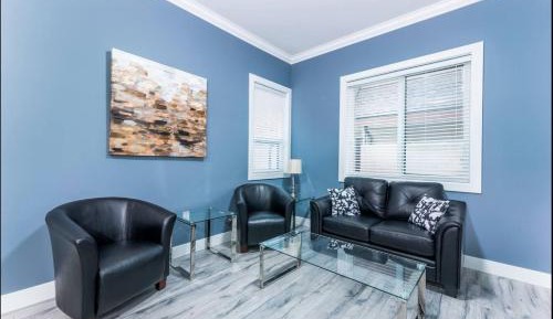 Queen Room with Shared Bathroom