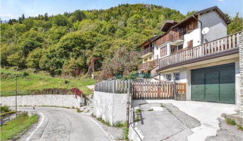 Two-Bedroom Holiday Home