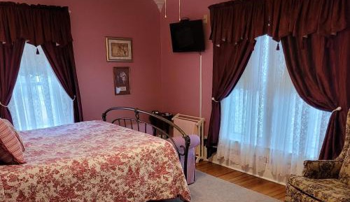 Triple Room with Private Bathroom