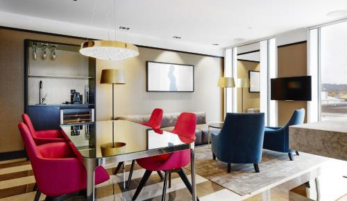 Grand Suite with Lake View