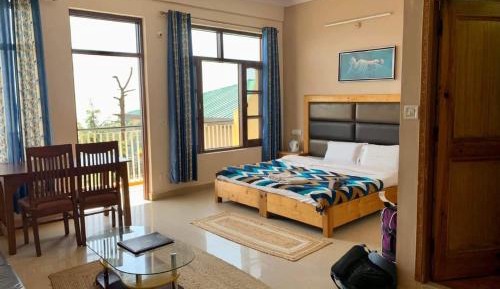 Deluxe Double Room with Balcony