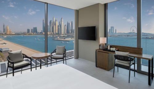 Premium Corner Room with Sea View