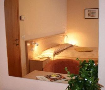 Two-Room Apartment (4 Adults)