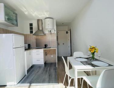 Studio - Split Level