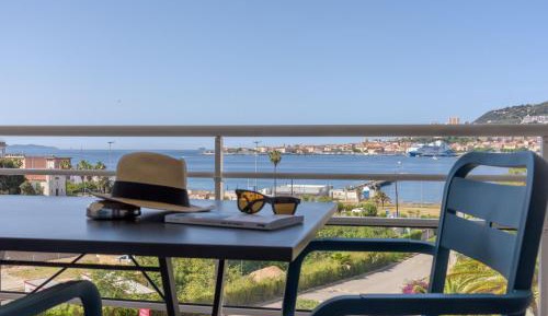 One-Bedroom Suite-Separate toilet