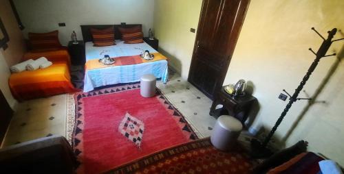 Family Room with Mountain View