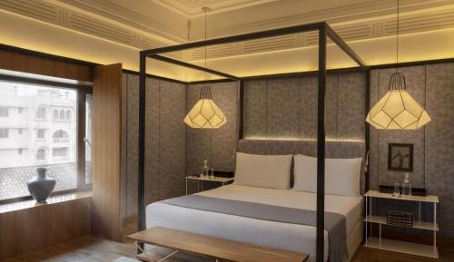 Republic Suite