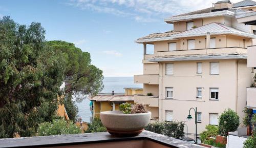 Two-Bedroom Superior Apartment